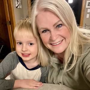 Meet your Posher, Jeanne